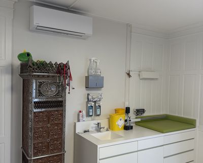 Klimaanlage in der Kinderarztpraxis in Kilchberg