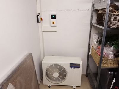 Klimagerät - Aussengerät im Abstellraum