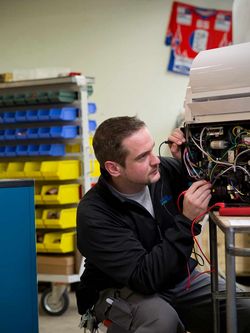 Reparatur einer Klimaanlage Baden-Dättwil