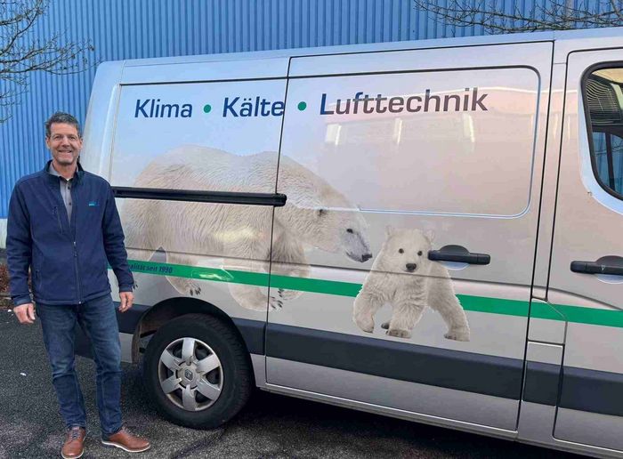 Projektleiter für die Installation der Klimaanlage in der Arztpraxis in Fislisbach